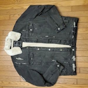 Youngla Men's Distressed Denim Jacket